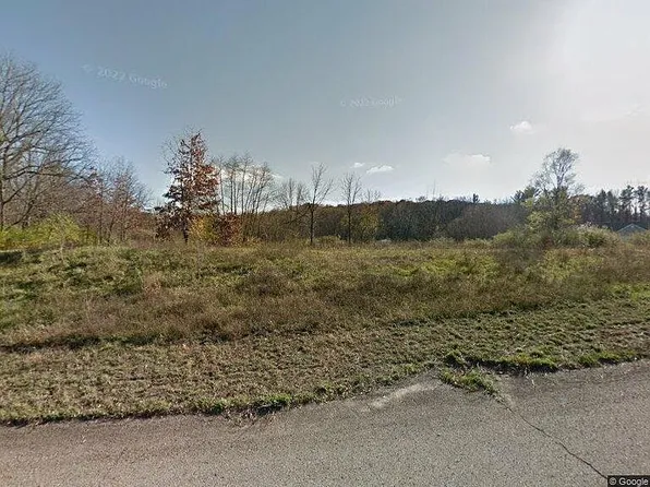 1492 Drew Dr, Niles, MI 49120