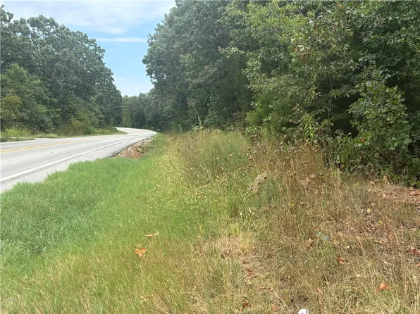 1 Highway 23, Huntsville, AR 72740