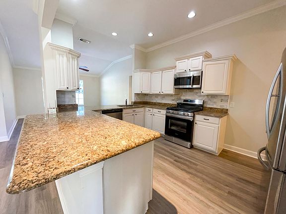 2nd image of 8333 Bowie Way
