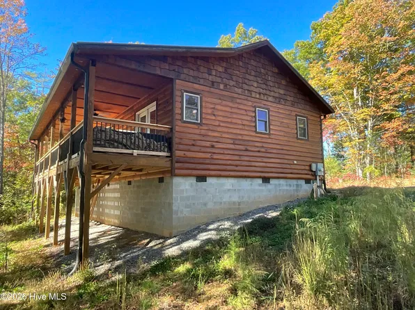 225 Hiwassee Creek Estates, Murphy, NC 28906