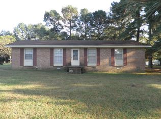 109 Essex Rd, Nashville, NC 27856