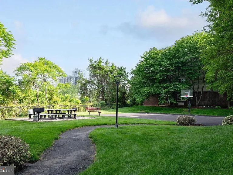 1580 Spring Gate Dr #4415 — Photo 17