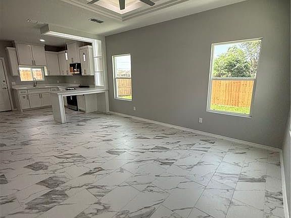 2nd image of 2105 Elsham Rd #4
