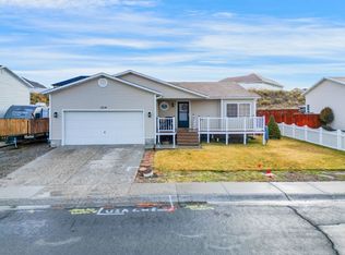 1714 Oakwood Dr, Elko, NV 89801