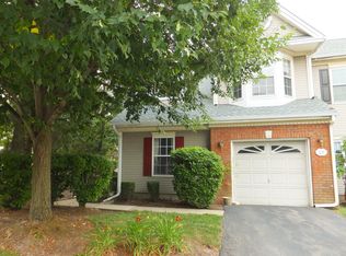 88 Sapphire Ln #481, Franklin Park, NJ 08823