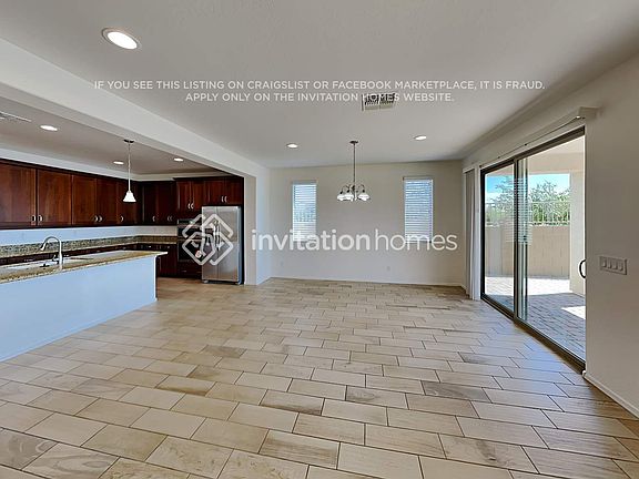 4th image of 22519 E Calle De Flores