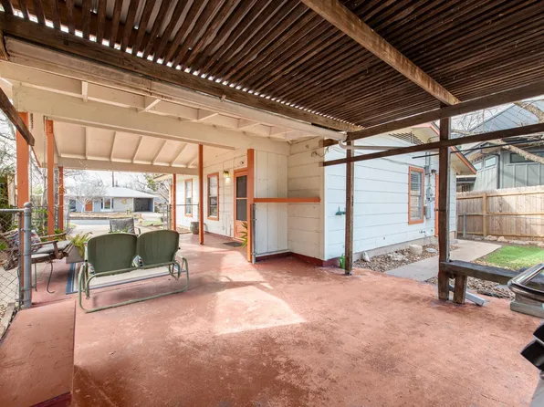 204 La Vista St, Austin, TX 78704