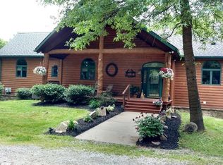 210 Fern Mountain Rd, Somerset, PA 15501