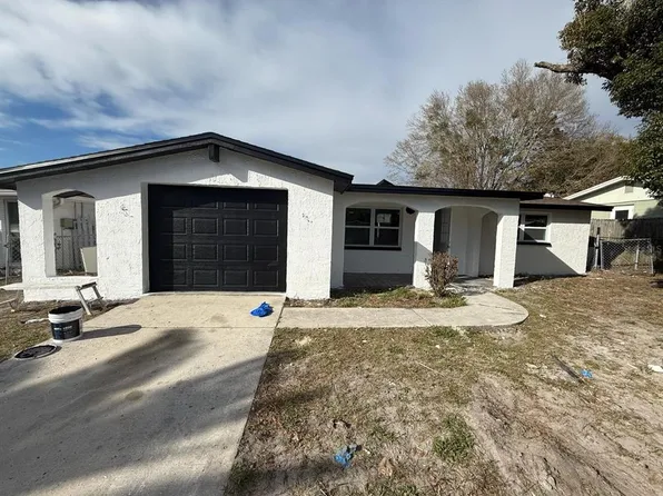 7715 Embassy Blvd, Port Richey, FL 34668