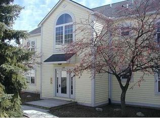 2203 S Huron Pkwy APT 1, Ann Arbor, MI 48104