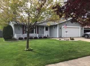 2365 Parkside Dr, Oshkosh, WI 54901