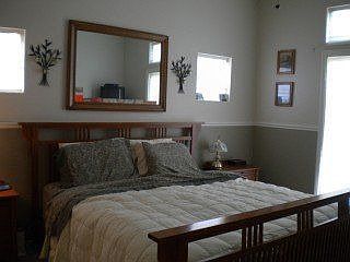 4th image of 2313 Joseph Damon Ct