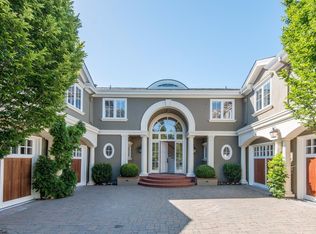 101 Fallenleaf Dr, Hillsborough, CA