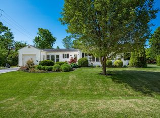 2145 Eastcleft Dr, Upper Arlington, OH 43221