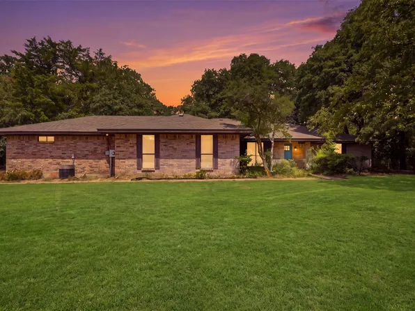 104 Murls Lake Rd, Weatherford, TX 76085