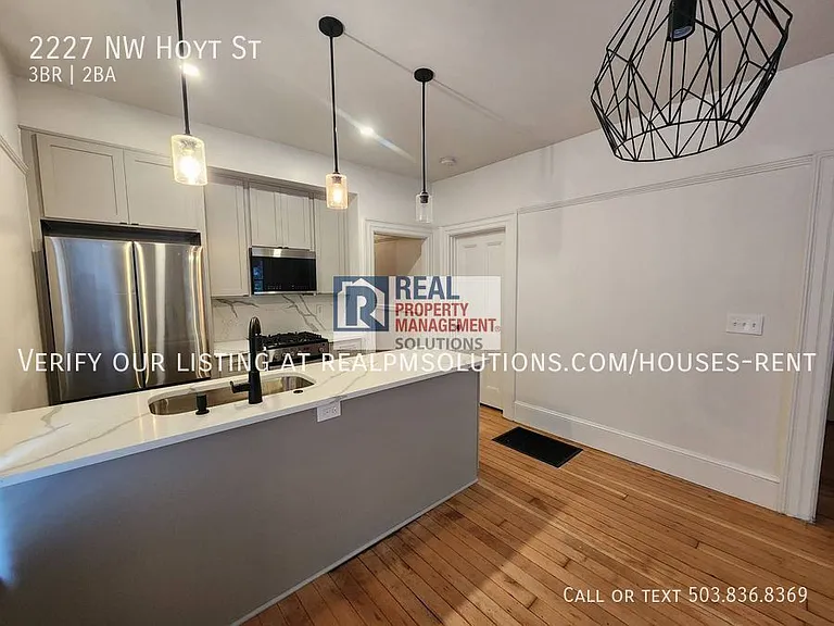 2227 NW Hoyt St — Photo 10