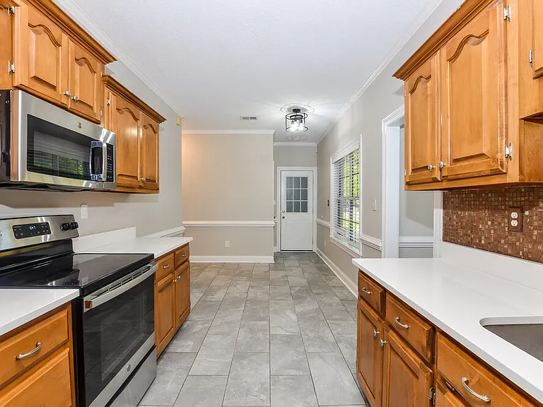 4485 Nicholas Ln — Photo 10