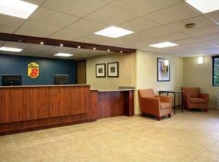 540 N Milwaukee Ave, Prospect Heights, IL 60070