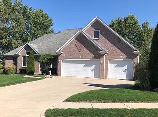9976 Jasper Ct, Noblesville, IN 46060
