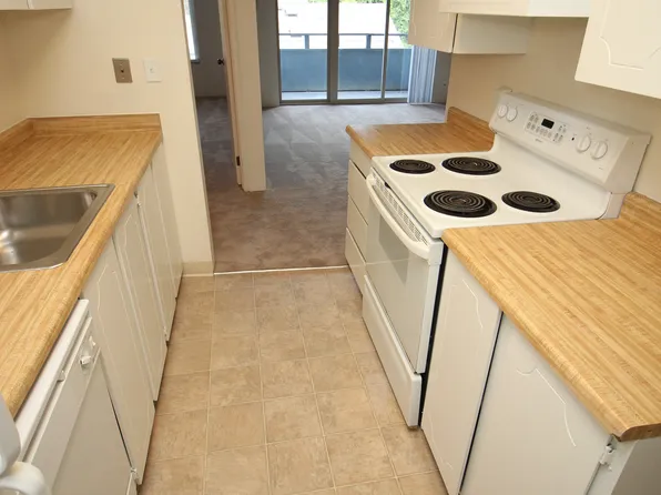 Broadview, 12550 Greenwood Ave N APT 304, Seattle, WA 98133