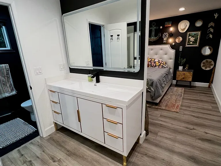 2411 Prospect Ave #103 — Photo 7