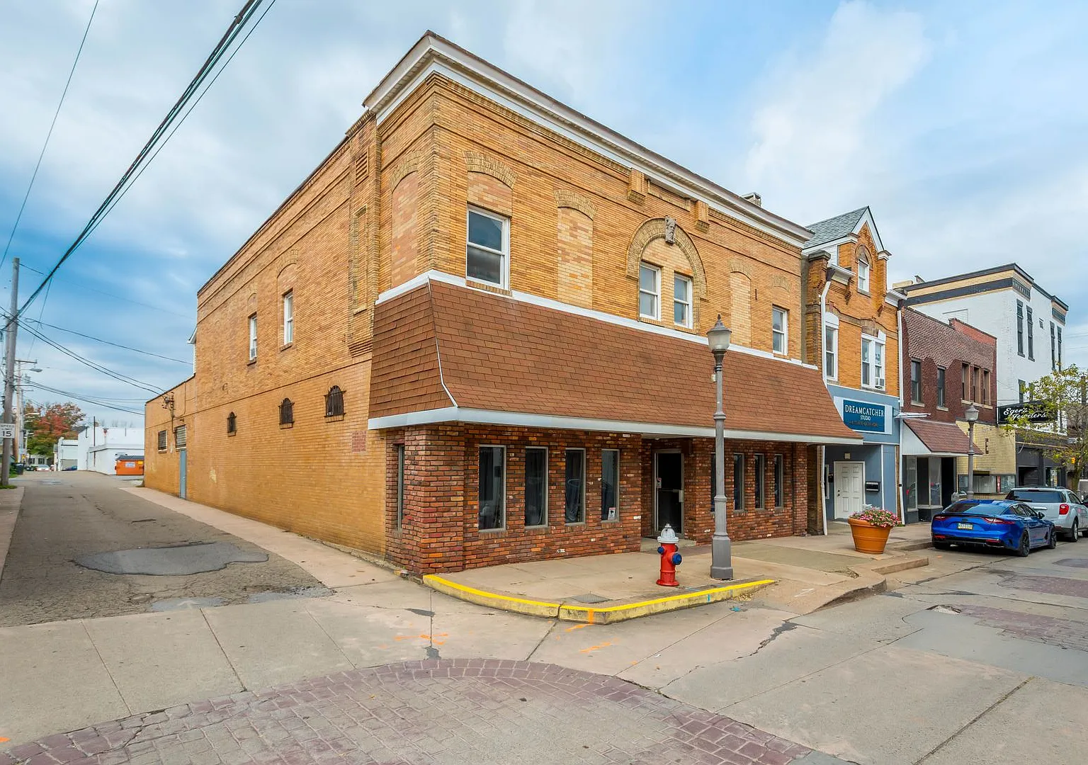 412 Mill Street — Photo 4