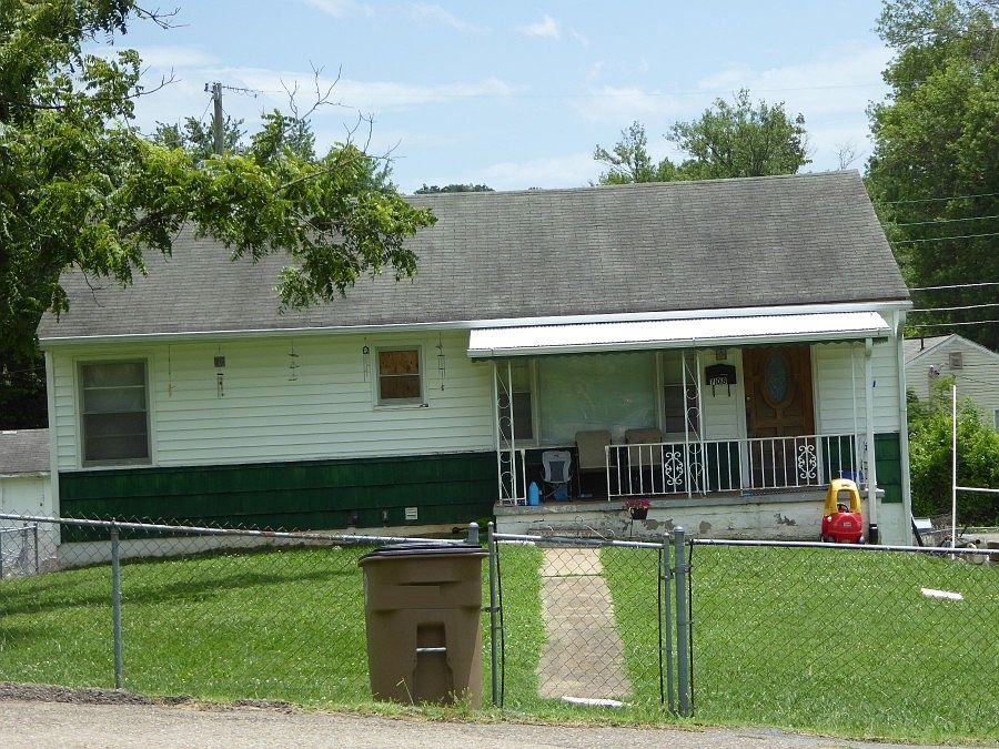1st image of 708 Shamrock Ave