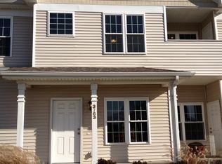 3763 Harbor Estates Ln, Champaign, IL