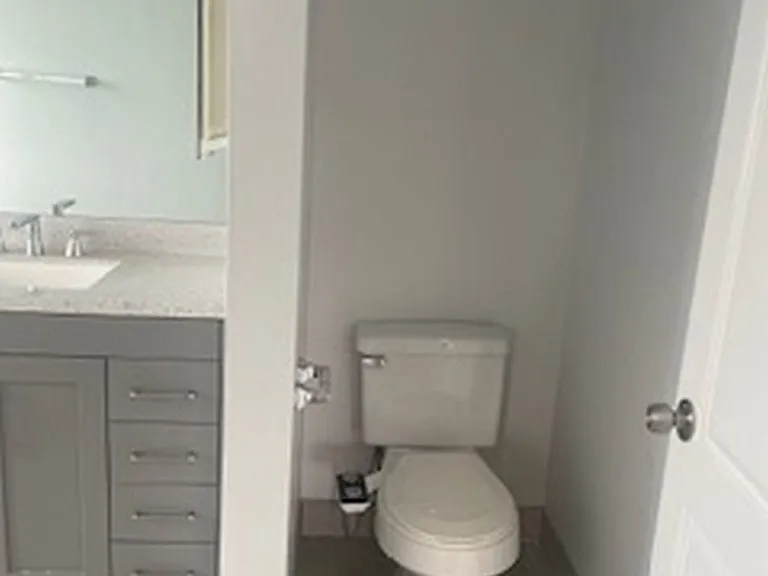 2436 Barry Ave #1 — Photo 21