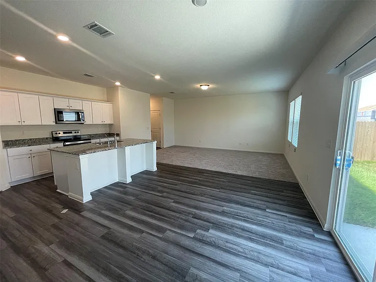 190 Light Timber Rd — Photo 8