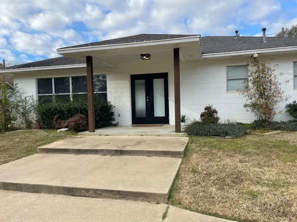 710 E Center St, White Oak, TX 75693