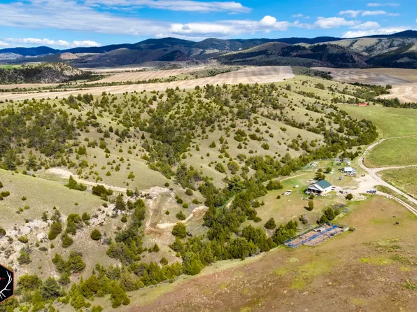 535 Wheatfield Rd, Three Forks, MT 59752