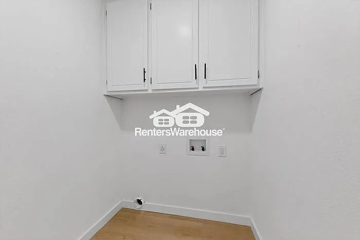 6529 Blue Grass Dr — Photo 34