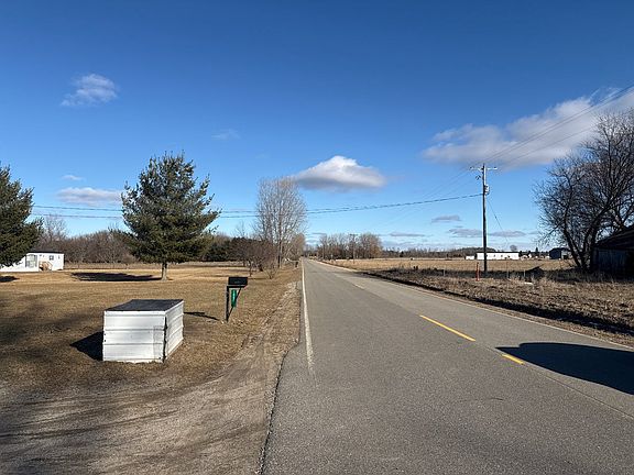 5th image of 10605 E Pakes Rd