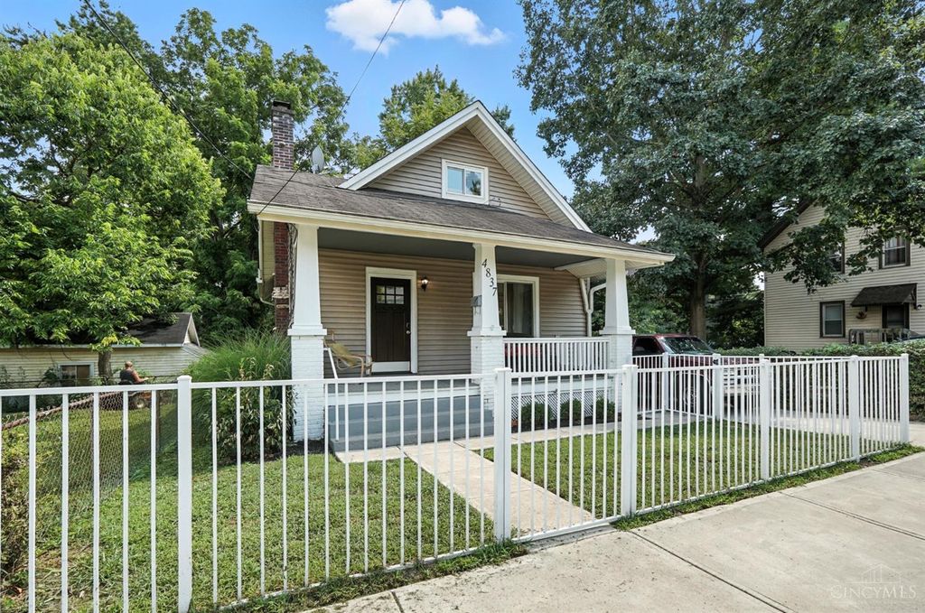 Real estate listing image