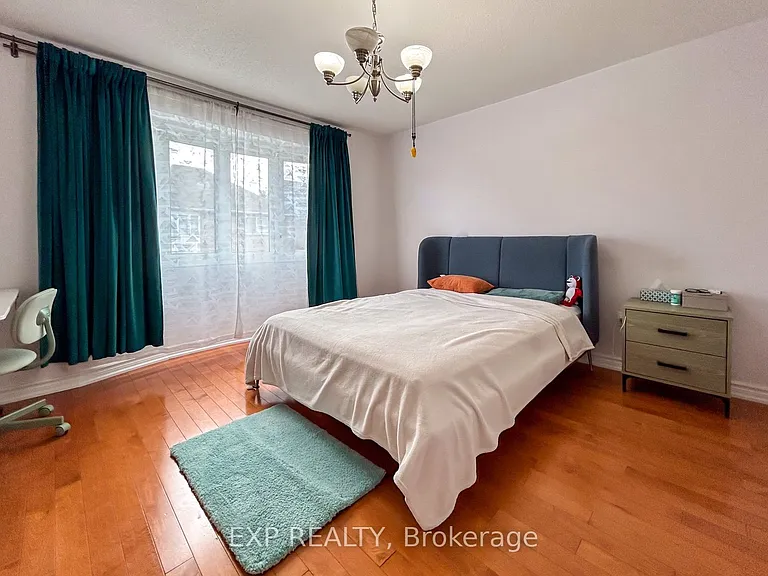 7 Davidoff St — Photo 17