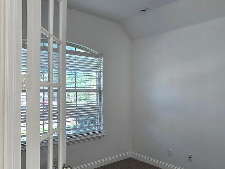 624 Calliopsis St — Photo 19