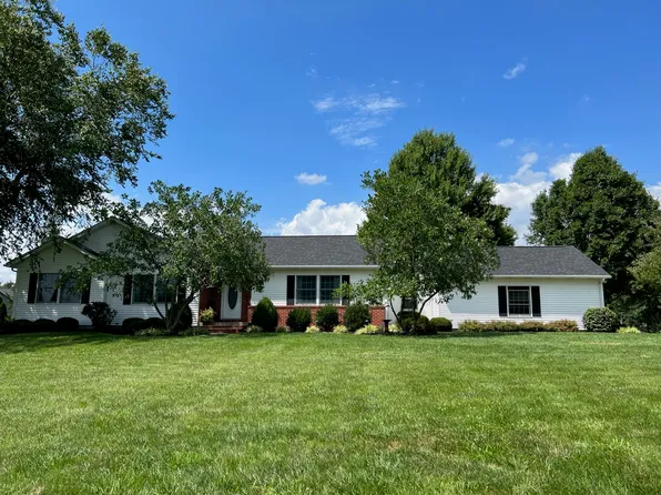 9885 Sable Ridge Ln, Terre Haute, IN 47802