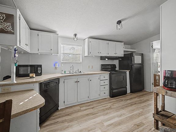 4th image of 33187 Clinton Allen Rd