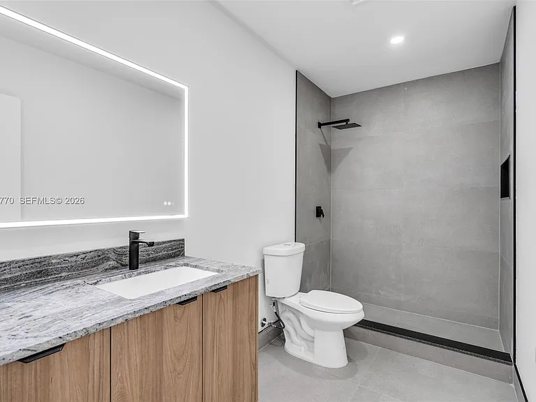 730 NW 77th Way — Photo 9