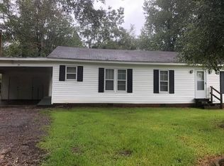 220 Bogue Homa Lake Rd, Laurel, MS 39443