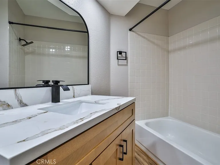 176 Calle Renata — Photo 20