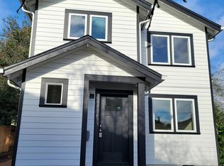 6510 SE Reedway St #B, Portland, OR 97206