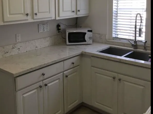 (undisclosed Address), San Diego, CA 92102