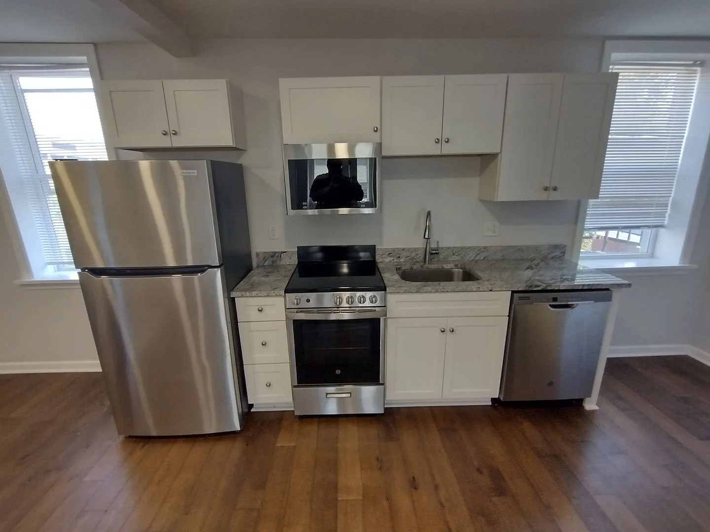 Two Bedroom — Photo 2