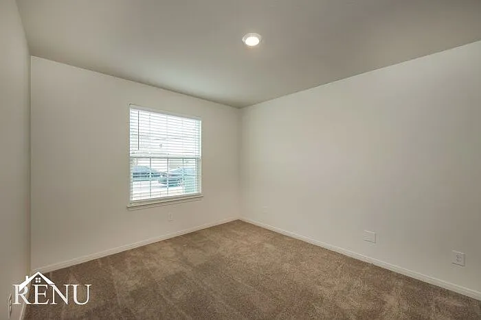 10922 Chatham Ct — Photo 10