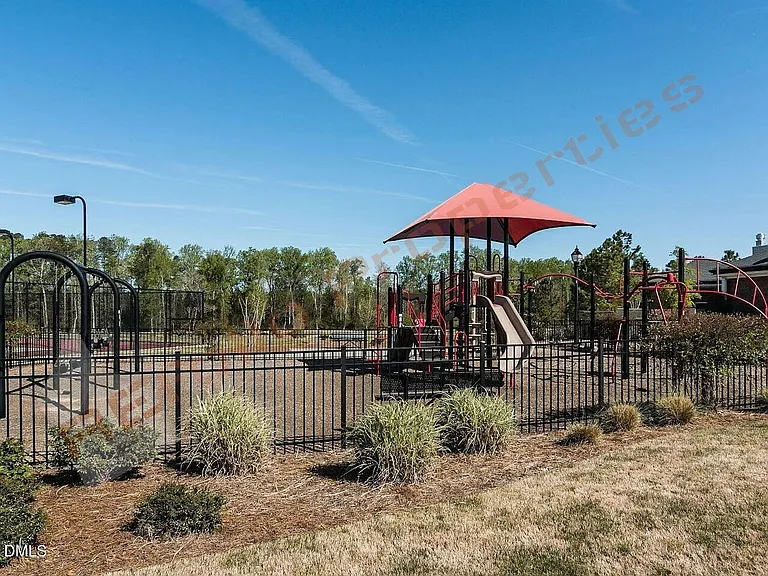 137 Lucky Ribbon Ln — Photo 44