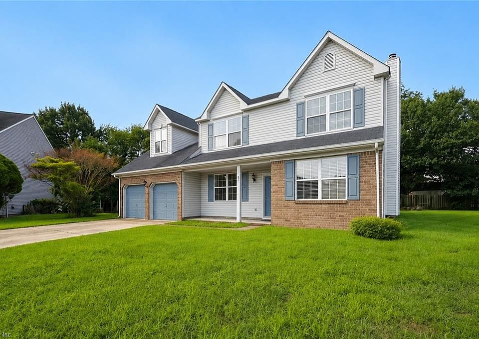 1st image of 800 Crescent Trce
