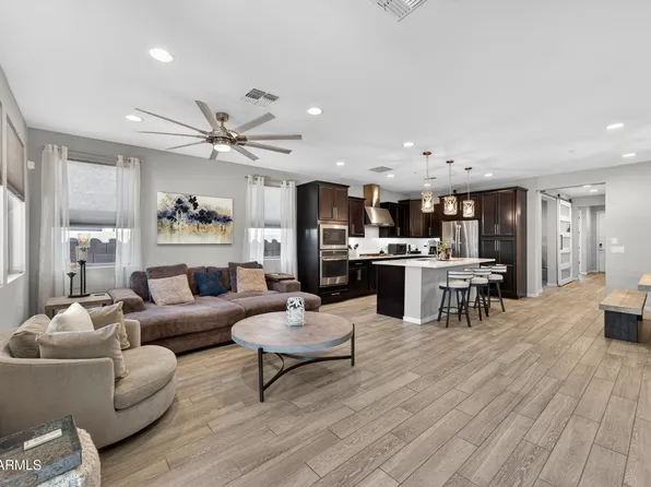 3859 E BART Street, Gilbert, AZ 85295