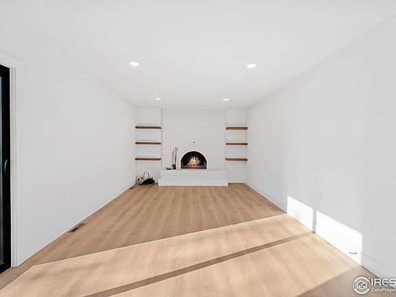 5th image of 2931 Southmoor Dr